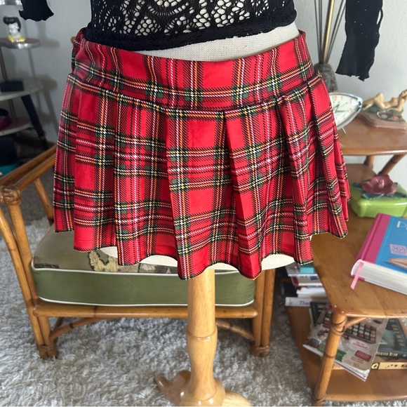 Retro Mesh Tops l Leopard Bralette l Plaid Skirt l costume l cosplay l intimates - Picture 2 of 9